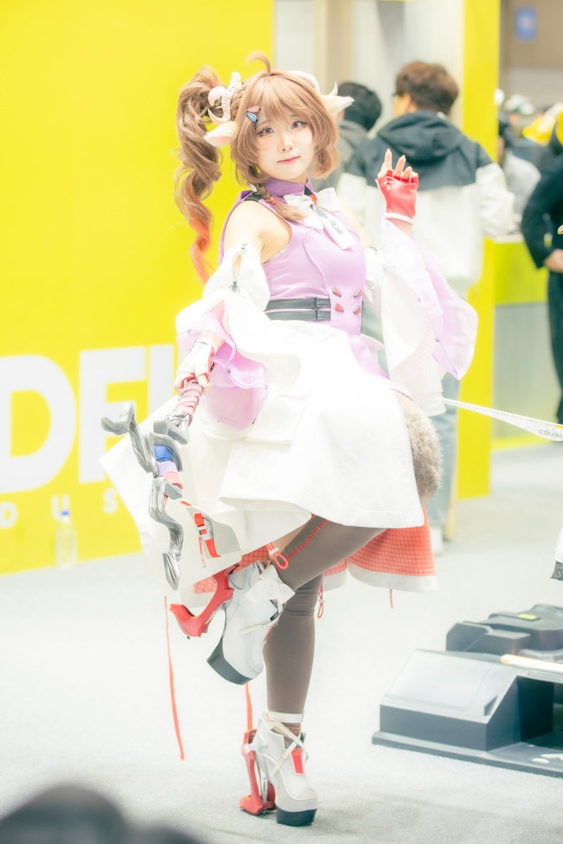 ic2177_fotos's tweet photo. 에젶25
명일방주:엔드필드 - 아델리아
M : @dalshasha_cos 

#AGF #Yostar #ArknightsEndfield #Adelia
#요스타 #명일방주엔드필드 #아델리아 https://t.co/heBVOQkijn