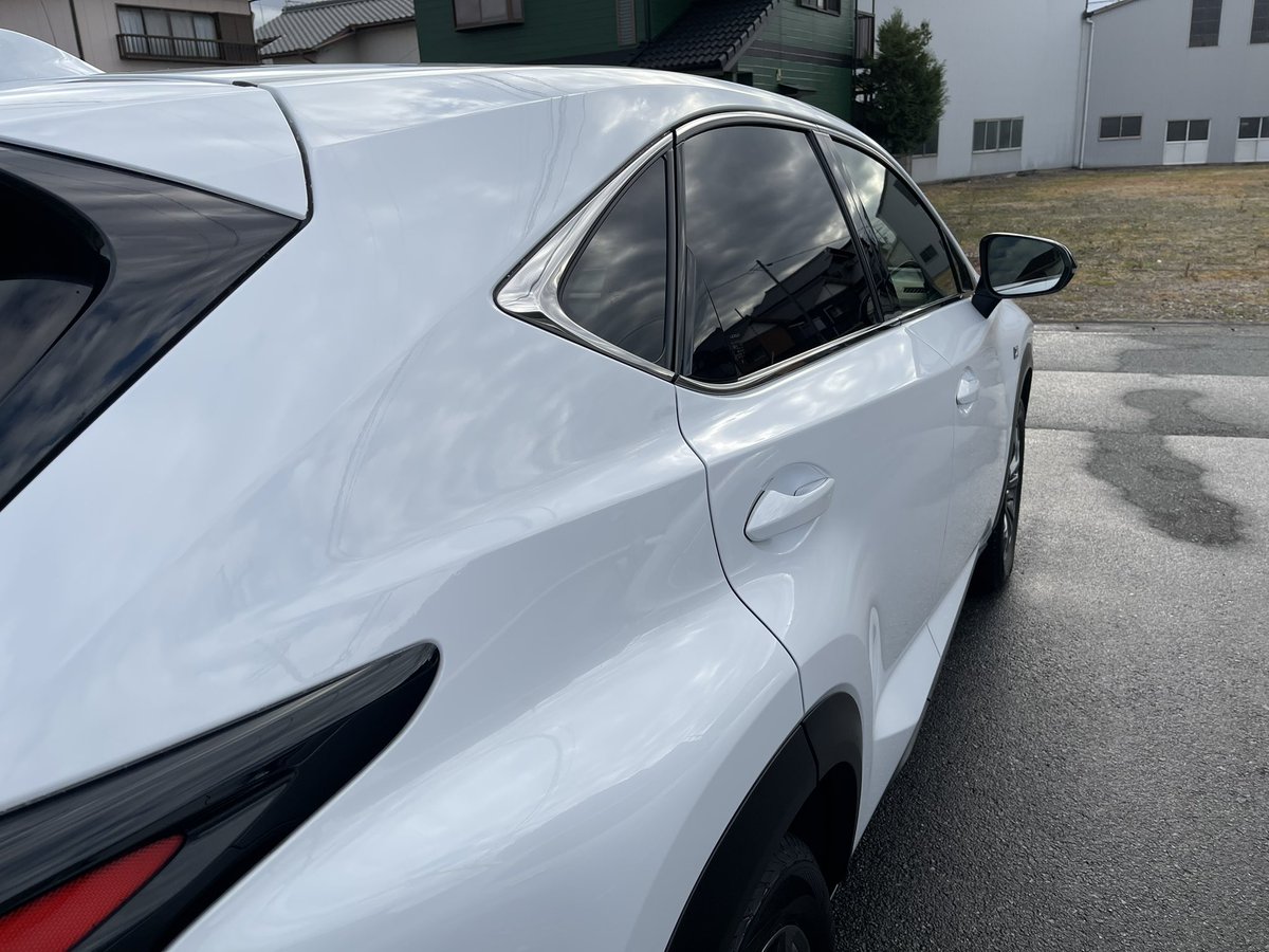 Heberek_Luwak's tweet photo. 今日の洗車はターシャインセット🇸🇪
ボンネットは洗うだけ、動画はスイスバックスのユートピア1月半🤤
正直これだけで良いんだけど、どうしても何かやりたくなるんです🫣
#swissvax
#ターシャイン
#tershine https://t.co/bKqXuX1SHF