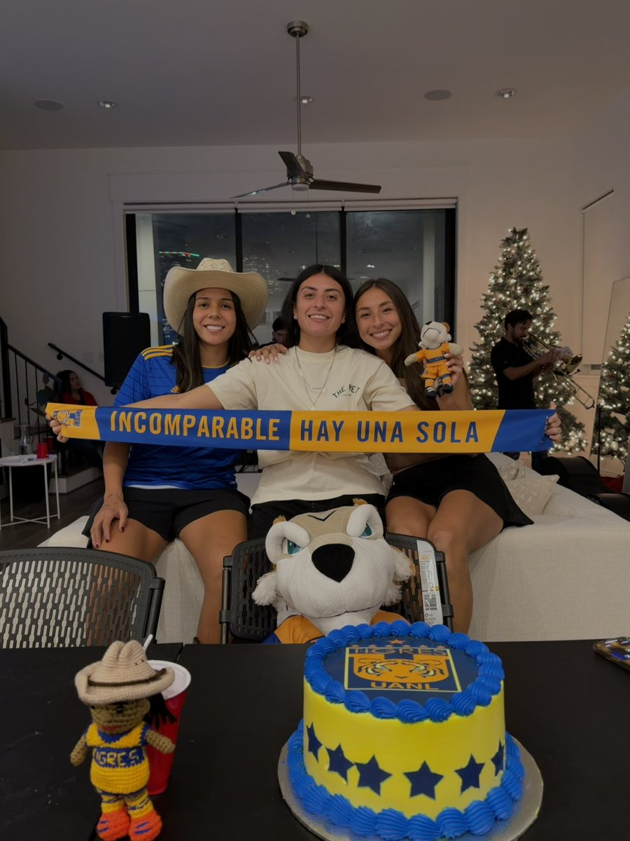 nataliacolin17's tweet image. JALESE VIEJON 7️⃣⭐️