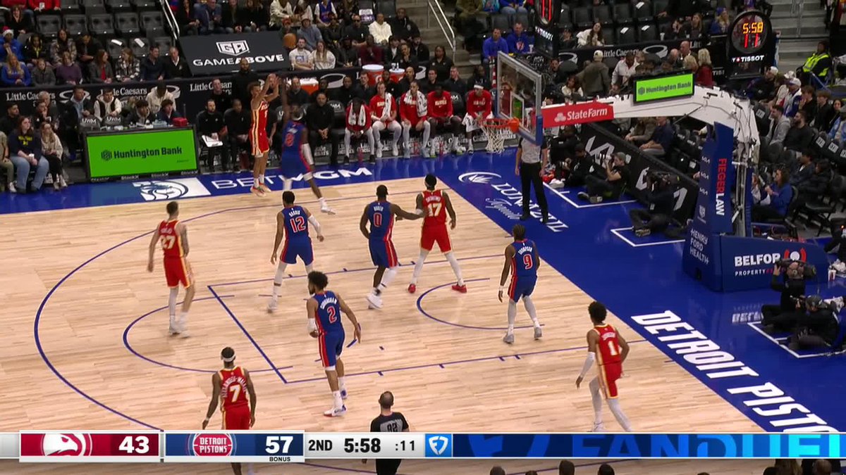 Nickeil connects on the tough runner