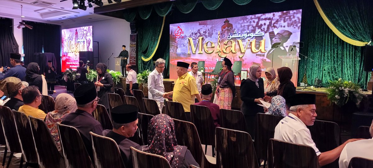 Gabungan Payung Besar akan bermula.