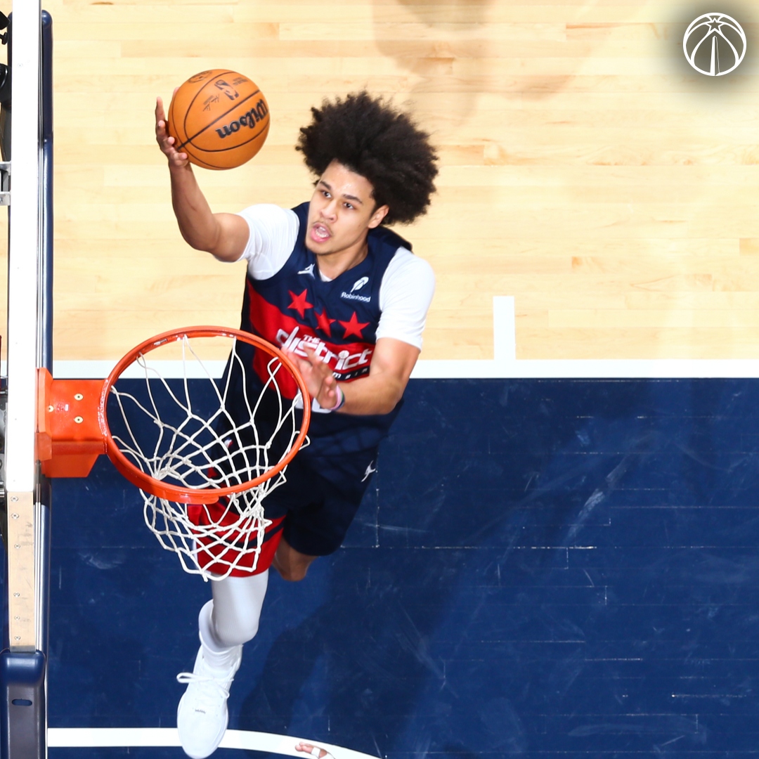 Bub and Ky are hoopin' tonight 👀
📊 They combined for 24 points at the half.