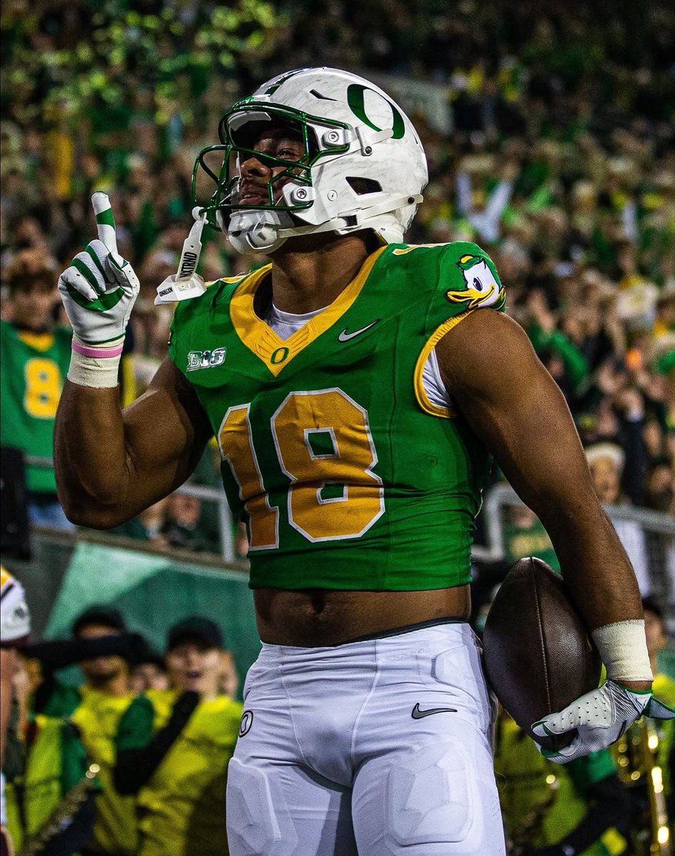 cookinquack's tweet image. The award is for the best Tight End in college football, not a special season. #GoDucks