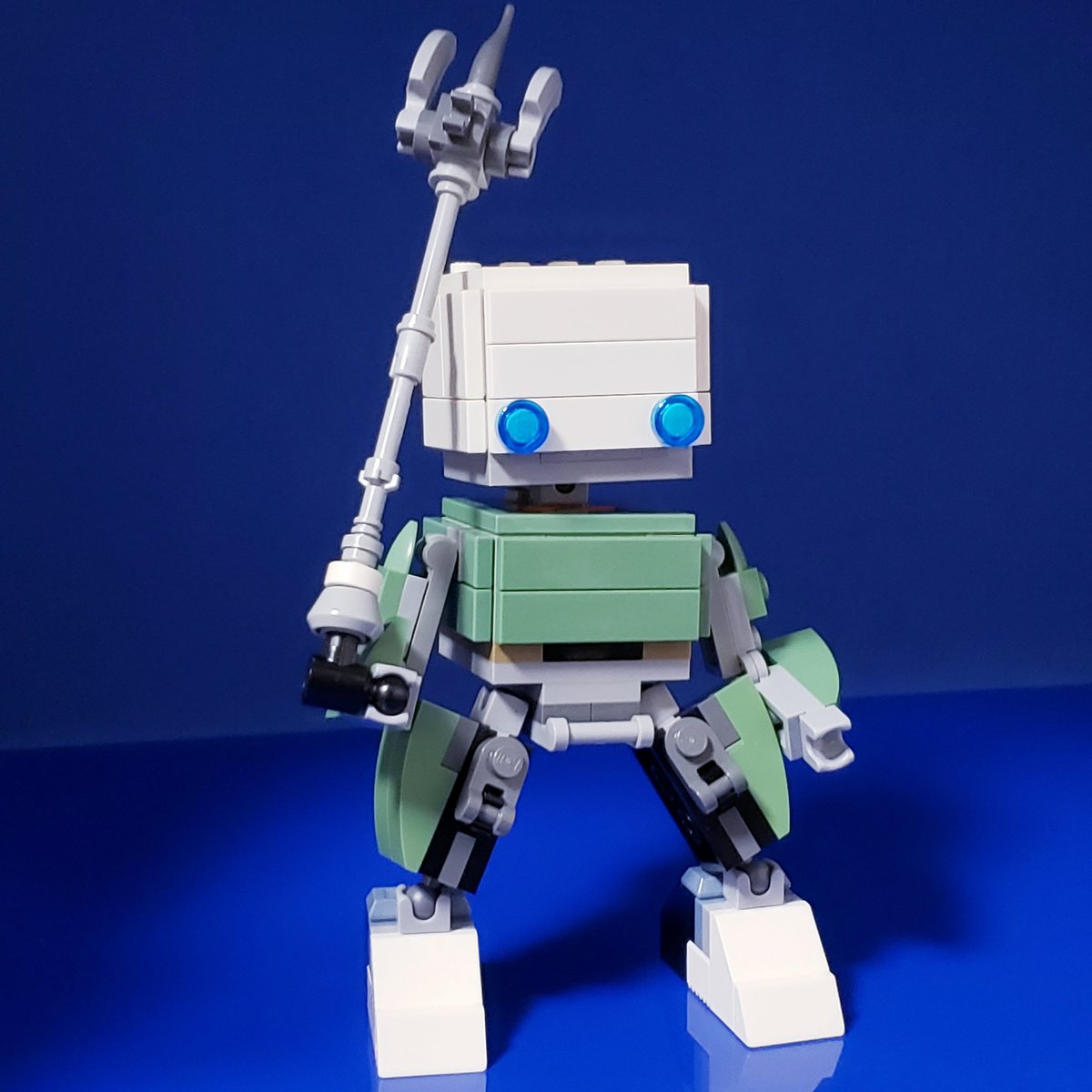 iku99933's tweet photo. カリスト(試作機)
⿴⿻⿸
ちばブリでロボットいっぱい見たら作りたくなりました。
大きいのは無理なので小型ロボ🤖
中世の騎士たちと共に歩むロボット⚔️
という設定でいこうかと思います。
#lego #legorobot
https://t.co/dN51mjOqgq
