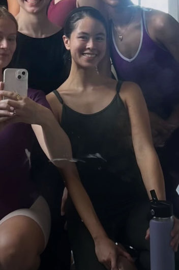 I love seeing my girl #KissesDelavin live her life with peace and happiness! Seeing just a random update, i feel content and happy for her💗