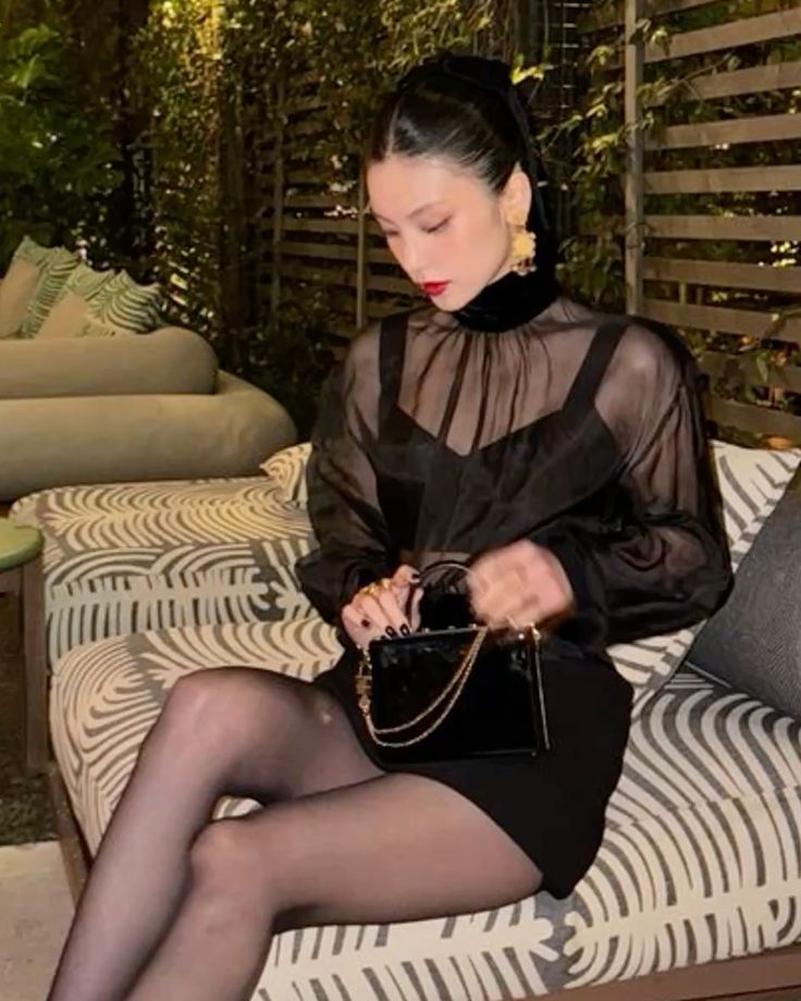 Não satisfeita em entregar tudo em suas performances e levar vários prêmios pra casa, <a href="/majestyeji/">bi⋆𓏲</a> está UM ESCÂNDALO nesse after party.

<a href="/MidzyAwards_/">MIDZY AWARDS</a>
#MA25AfterParty  #MidzyAwards