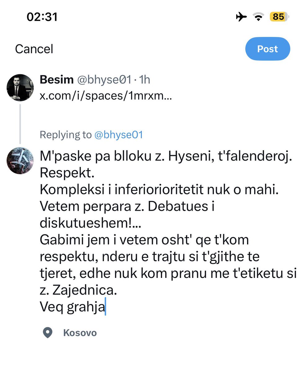 artur_topi's tweet photo. @bhyse01 Po e percjelli nje pershendetje nga miku im @MixSadiR https://t.co/3myf7QEly6