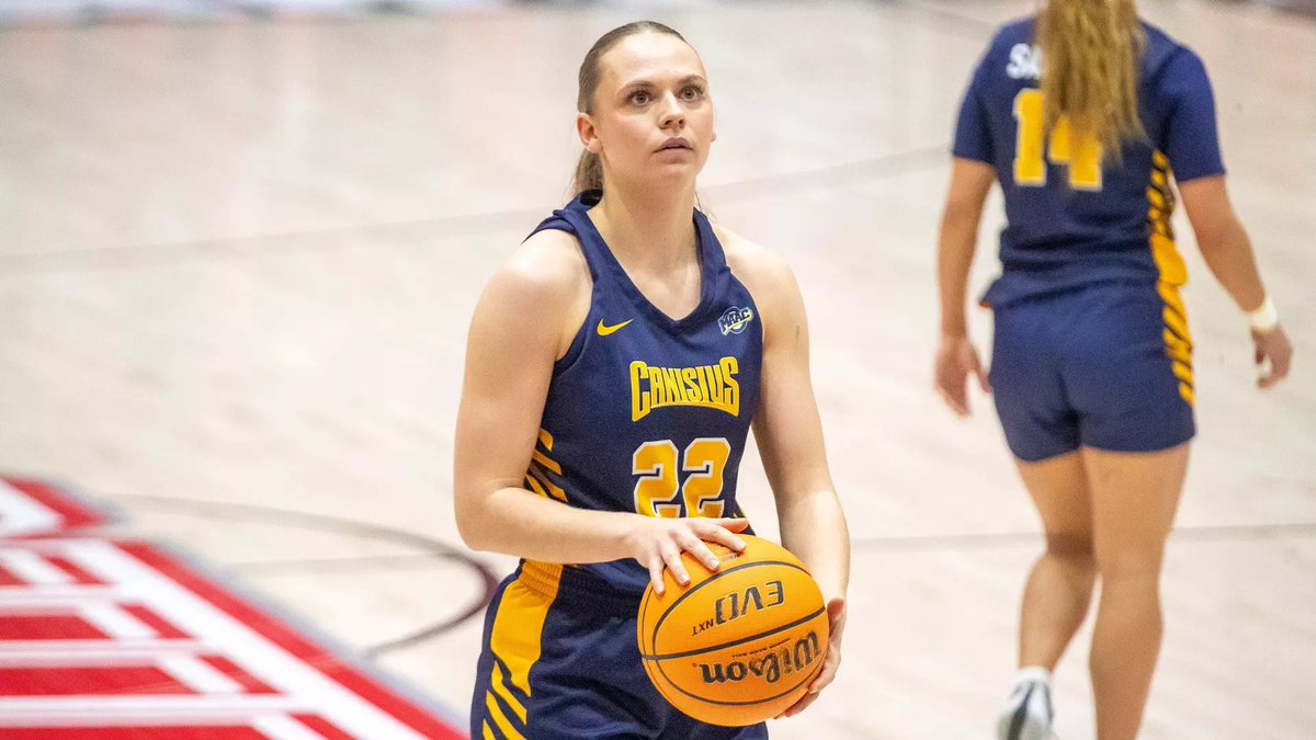 Franka Wittenberg tonight 
10 Points
10 Rebounds
2/10 FGM | 6/6 FT
27 Minutes
Double-double owned the glass
#CollegeBasketball #GoGriffs