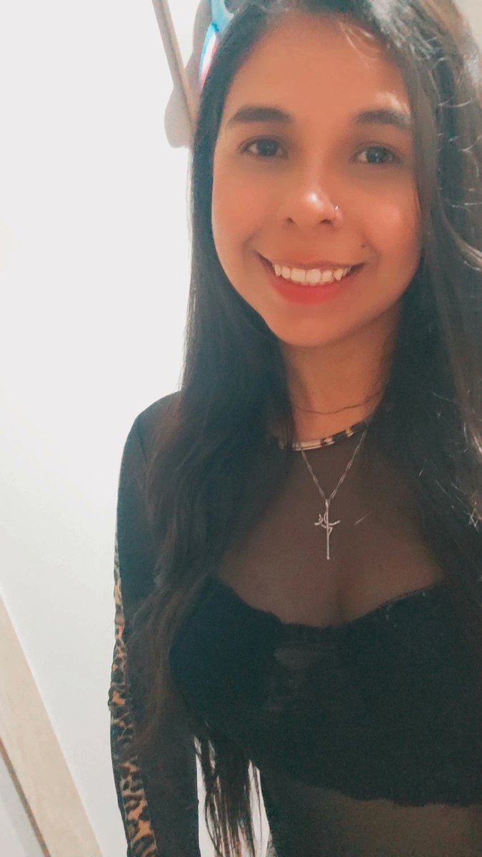 LenirHelen's tweet photo. 📸🖤 https://t.co/mFzThiILdC