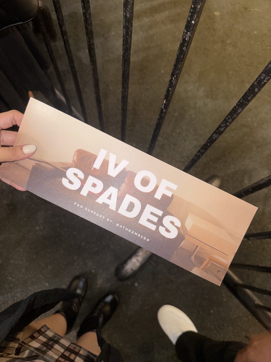 itsplintess's tweet photo. fuck, best day of the year 🥺🙌🏻 https://t.co/7KQS7zqEaz