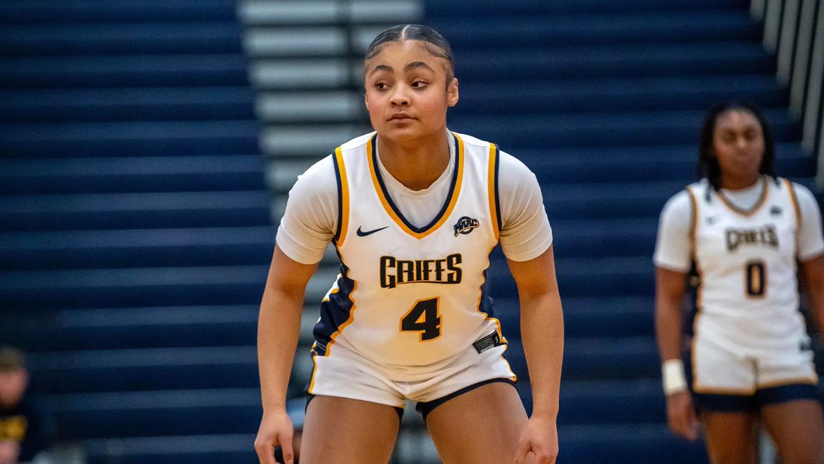Corniya Clay tonight 
12 Points
4/7 FGM | 4/6 3PM
29 Minutes
Drained threes when it counted
#CollegeBasketball #GoGriffs  
<a href="/CorniyaClay/">Corniya Clay</a>