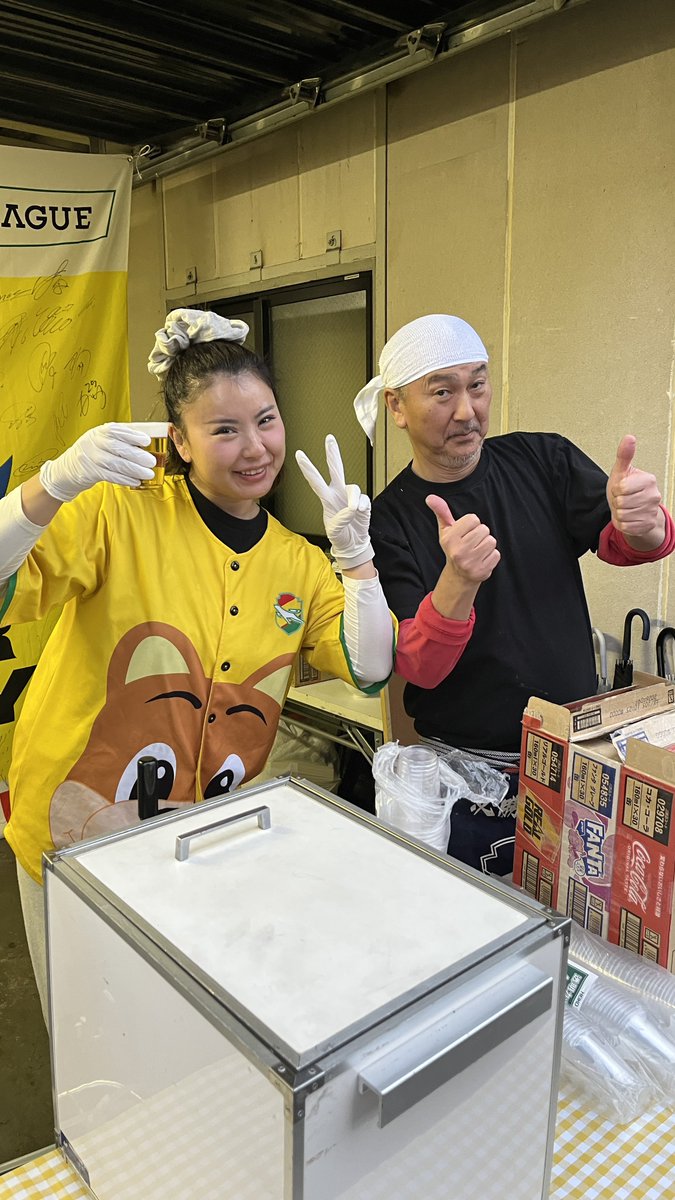 Yoshiがスポンサーに感謝の言葉を述べてくれたので、こっちが恩返しし