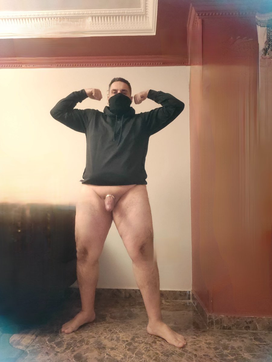 PeterNour3000's tweet photo. Nothing beats a Jet2 holiday 🫡😄🍆🍆🍆🤤🤤🤤🤤 https://t.co/62fJMTKvL6