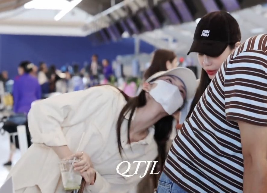 mmyyszd4991's tweet image. 🐨:Let me see see🥰🫳🏻

#ลูกหมีซอนญ่า #LMSY 
#SonyaSaranphat 
#LMlookmhee