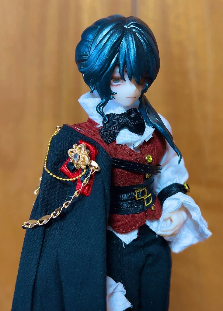 シチリアの追憶 ロレンツォさんの未塗装ヘアパーツを色違いに寄せて黒