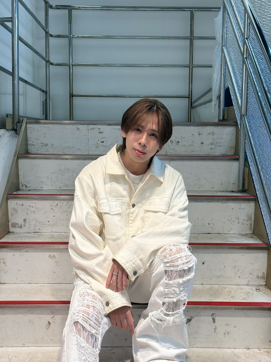 glowe_project's tweet photo. 第4回定期公演『GLOWE UP vol.4』
TOWA / @towa_glowe
🎂2005.01.24 🍑山梨県❤️
もっとメンバーのことを知りたい方はこちらをチェック✅
Instagram : https://t.co/wHz0BXiCnp
TikTok : https://t.co/NfOo3qaHpu
#GLOWE #TOWA #トワ #GLOWEUP https://t.co/KRkk3dvESF