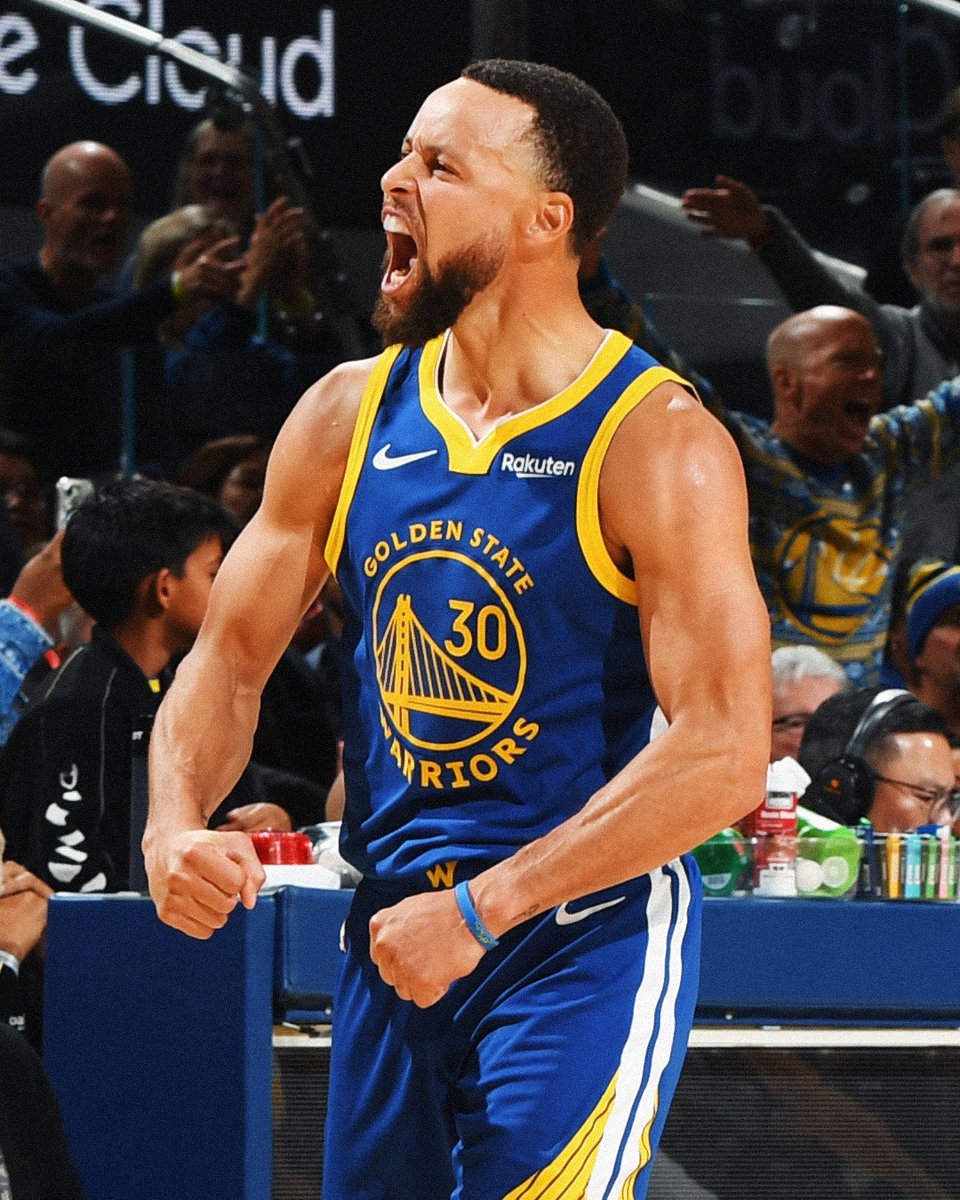 HISTORY FOR STEPHEN CURRY IN HIS RETURN!
Tonight marks Steph's 94th 35-PT game since turning 30...
That's now THE MOST IN NBA HISTORY, passing Michael Jordan's 93 🤯