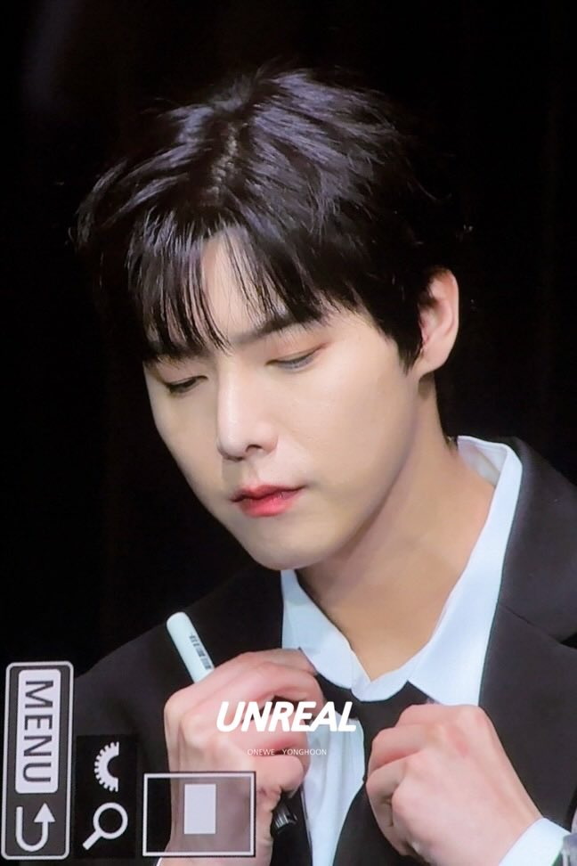 251213 하 #ONEWE #원위 #YONGHOON #용훈 <a href="/official_ONEWE/">원위 (ONEWE)</a>