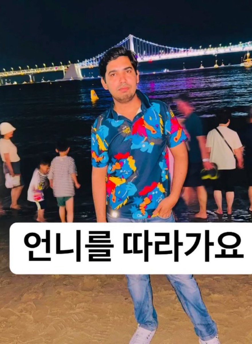 yb tweet media