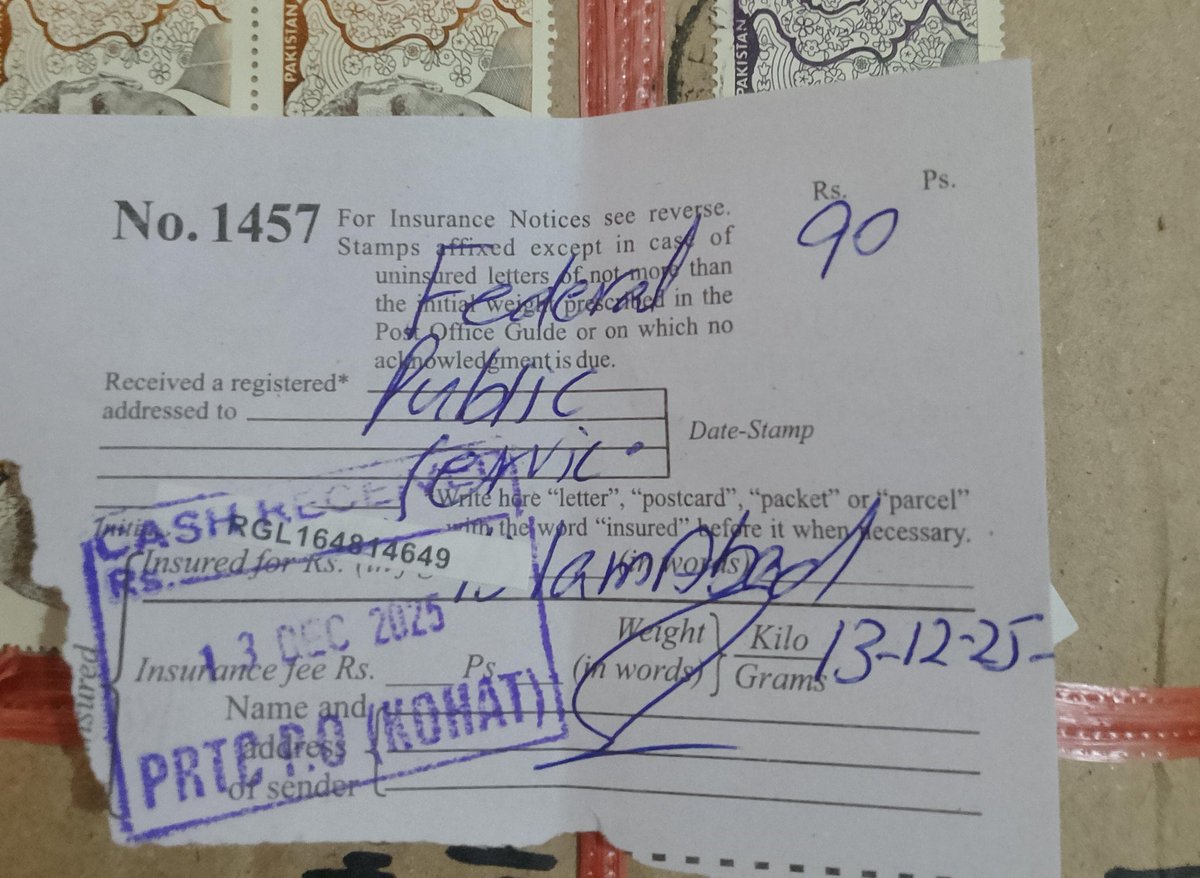 Gabbu67240845's tweet photo. Let's use*Pakistan Post*for document delivery!Not only is it super cheap(just 90 rupees!while other couriers charge over 500),but it's also a way to support our government services and be a responsible citizen.Let's do our part and make a difference.Spread the word
#pakistanpost https://t.co/LVr8G0qzl9