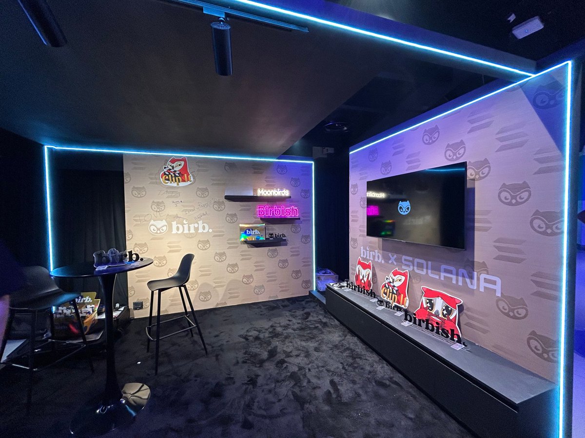 santi_'s tweet image. gbirb!

This is our booth at the @SolanaConf 2025.
It was amazingly placed, right infront of the main entrance. After insane first 2 days of non stop birbing with the attendees, I’m flying back to Auckland today and will sadly miss rest of the action on the 3rd day (and also…