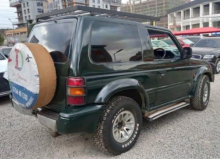 DerrickUdu55582's tweet image. Pajero 
Manual 
2400cc diesel 
595,000ksh
0799561061