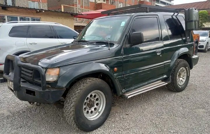DerrickUdu55582's tweet image. Pajero 
Manual 
2400cc diesel 
595,000ksh
0799561061