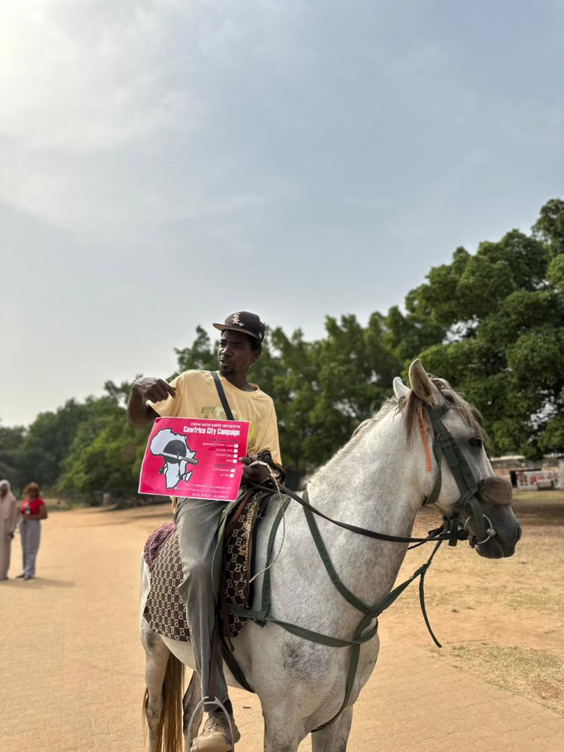 GorillagemsX's tweet image. For the love of @crow_with_knife, we keep the words out and more believers in! 

Caw Caw everyone 🔥