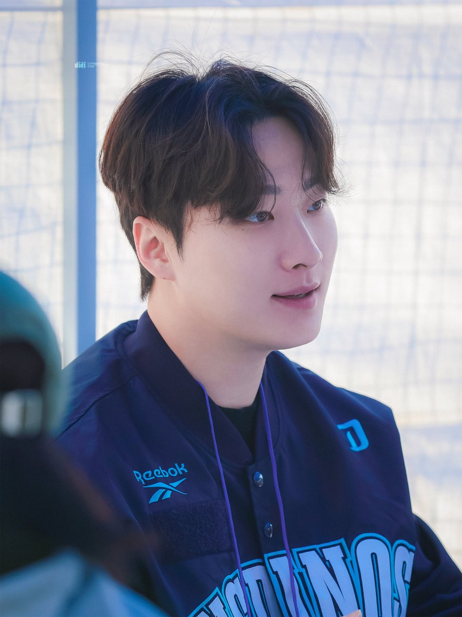 냉한 얼굴인줄 알았는데
그냥 넹?한 얼굴이었음
#하준영