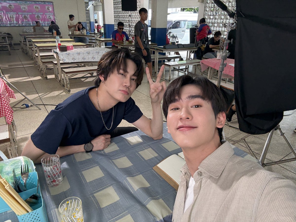 kasibook's tweet image. ส่งงานอีพีจ๊องค้าบบบ หมั่มๆ #MelodyOfSecretsEP2