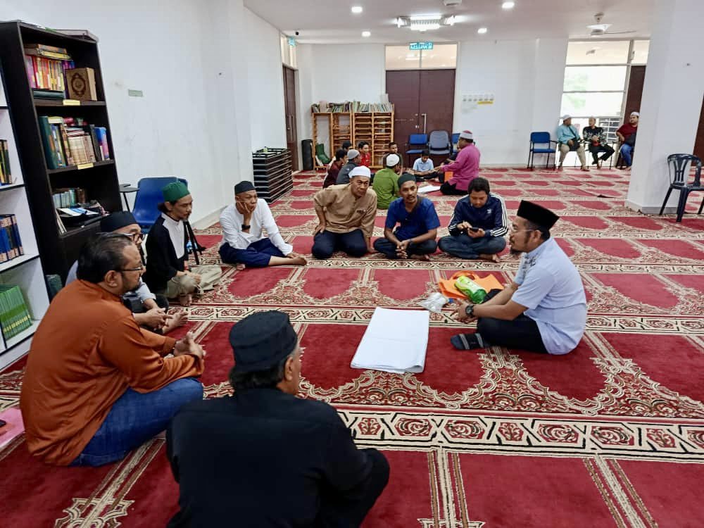 halimshah72's tweet photo. Alhamdulillah.
Telah menyertai Kursus Pengurusan Jenazah anjuran Jabatan Agama Islam Wilayah Persekutuan (JAWI) bersama Masjid Abu Hurairah, Kuala Lumpur.

#PengurusanJenazah
#FarduKifayah
#IlmuBermanfaat
#KhidmatMasyarakat https://t.co/L2Y3TbYhdp