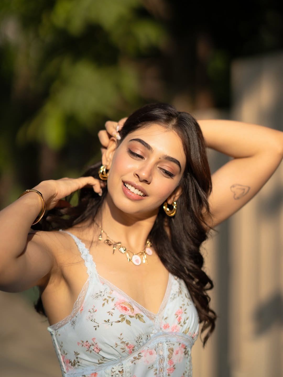 G8B9lzKbcAAUHj-?format=jpg&name=large