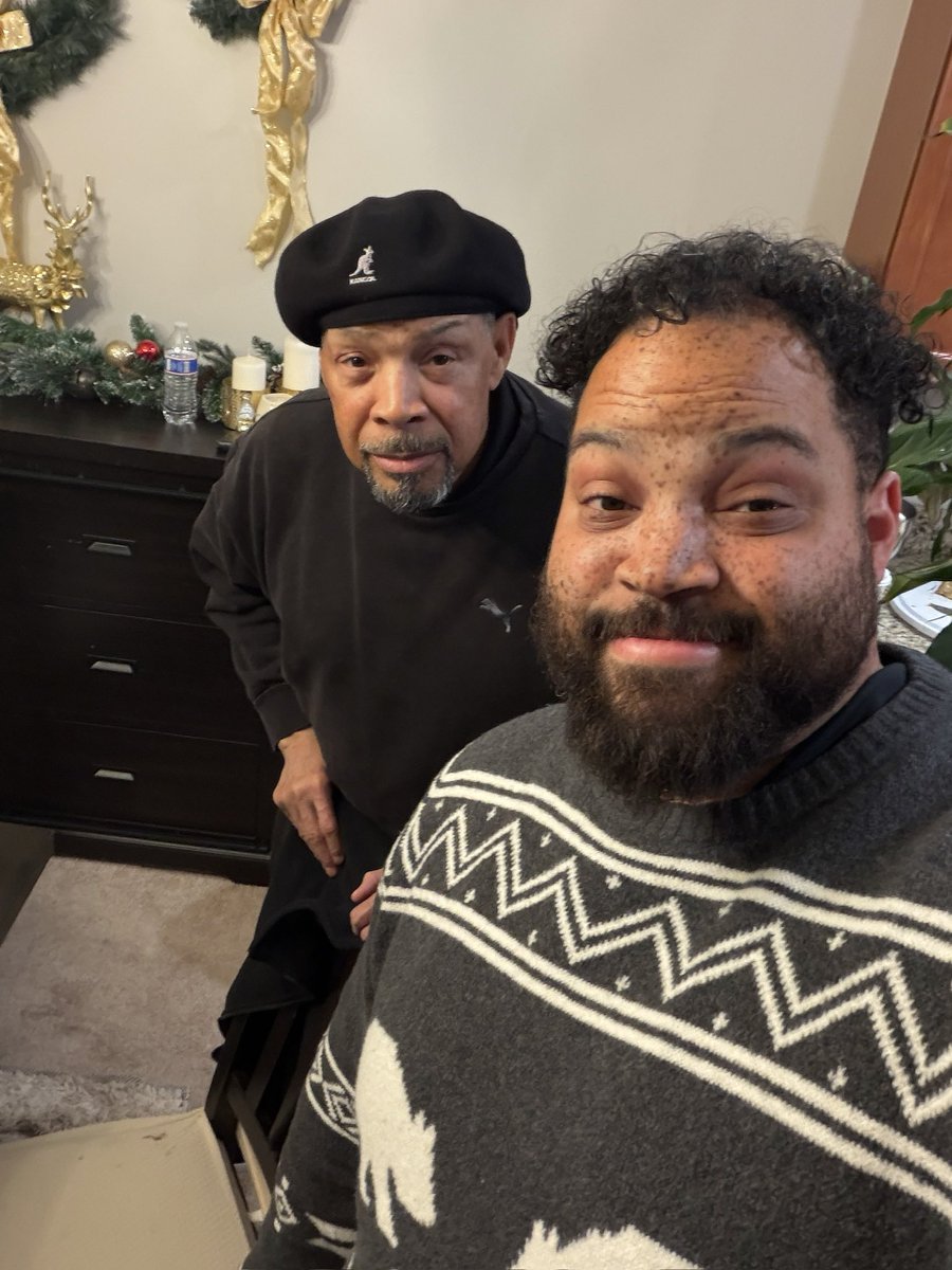 EJSmith94's tweet photo. Update on my dad and Jalen Hurts’ wardrobe having so much crossover: 

“I don’t dress like him. *He* dresses like me.” https://t.co/wNh96iqhH5