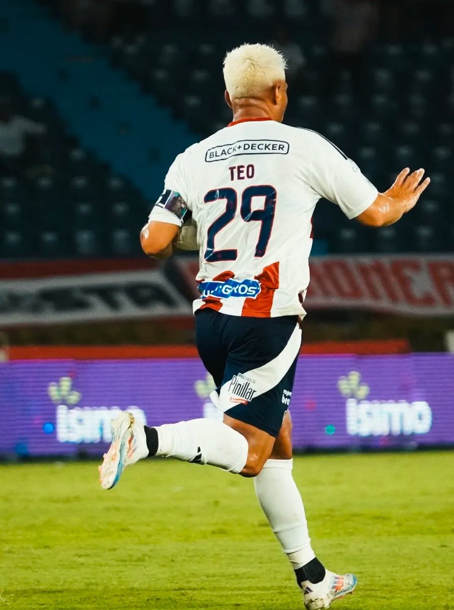 PTiburona's tweet photo. TEO EL CANCHERO, EL ÍDOLO DEL PUEBLO! POR SIEMPRE GRANDE EL 2️⃣9️⃣ https://t.co/Eyx4mrvKJA