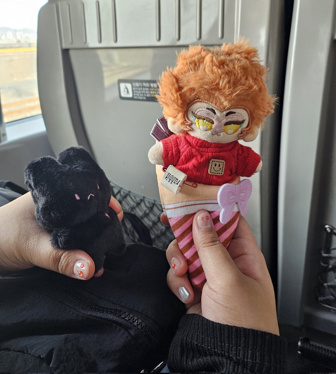 ฅ´•ᴥ•`ฅ몽몽!! 몽몽 (commission Open!) (@mongmong0137) / Posts / X