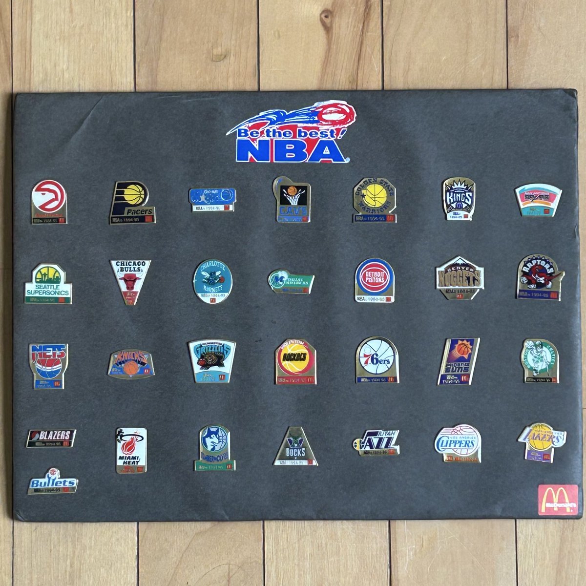 NBA 1994-95 チームロゴピンバッジセット マクドナルド】NBA ピンバッジセット 1994-95✨️ヴィンテージ