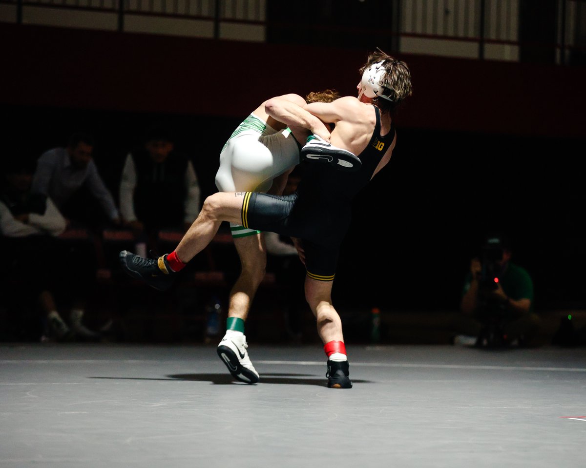 Iowa Hawkeye Wrestling tweet media