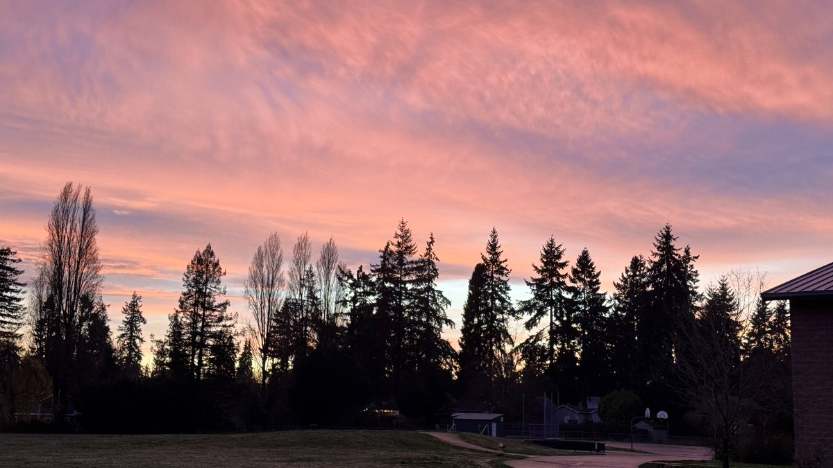 Today’s incredible sunset 🌅