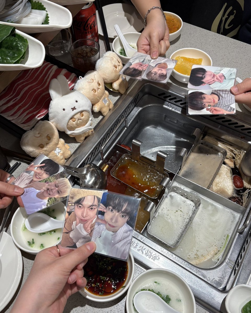 됴 tweet media