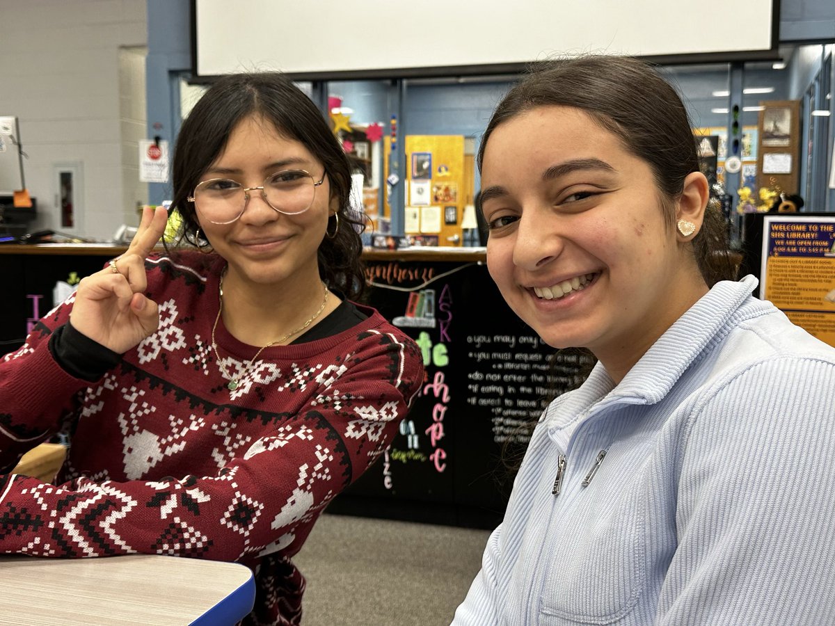 Smyrna High Library tweet media