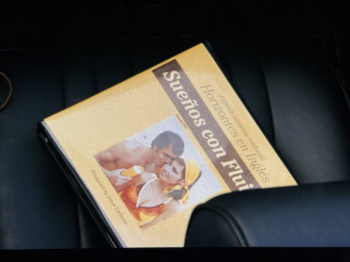 Mark Simonson Studio tweet media