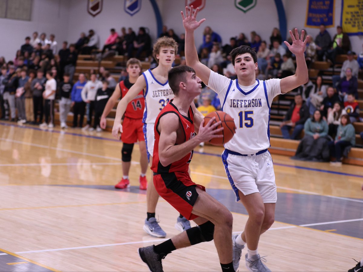 New Boston Huron Varsity Basketball tweet media