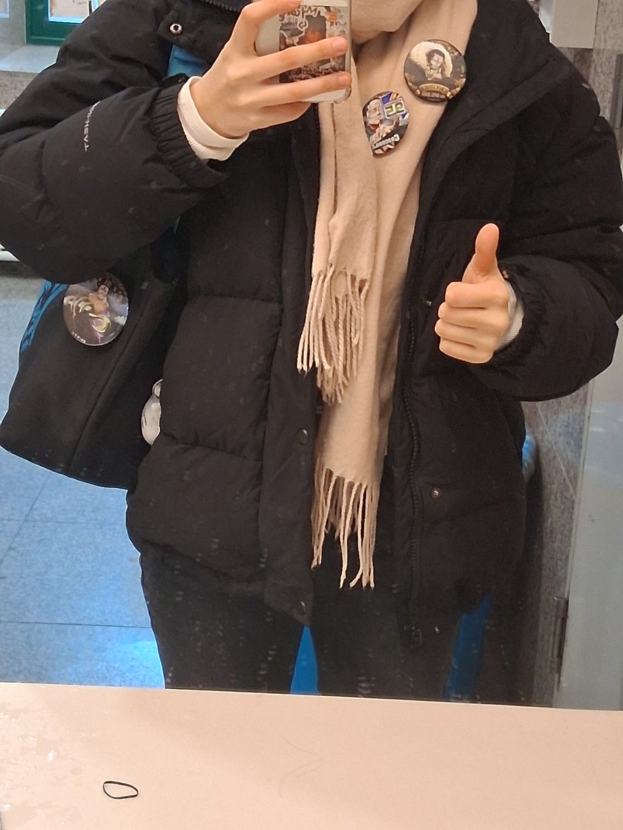 김든램지 tweet media
