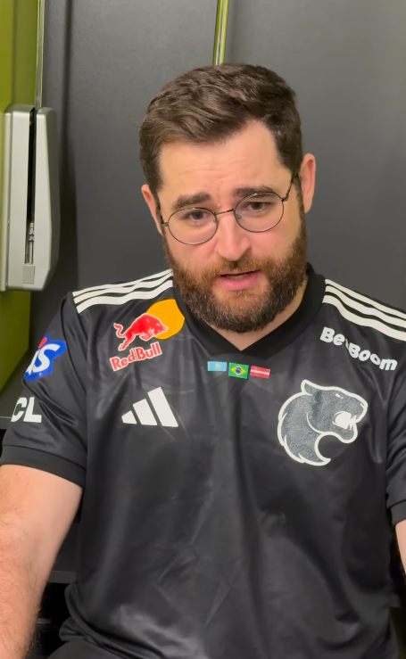 hoje o brasileiro entendeu como somos seres frágeis e vulneráveis, fallen fora do major.