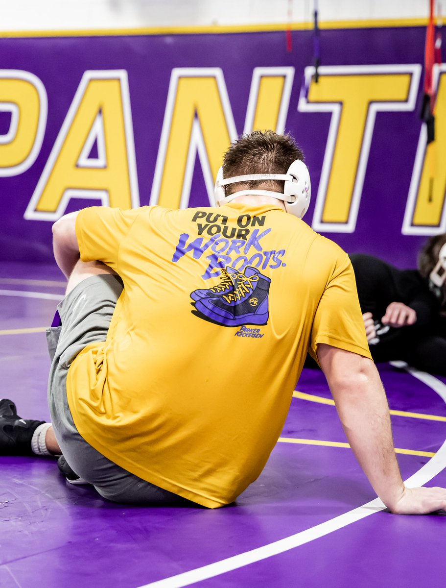 UNI Wrestling tweet media