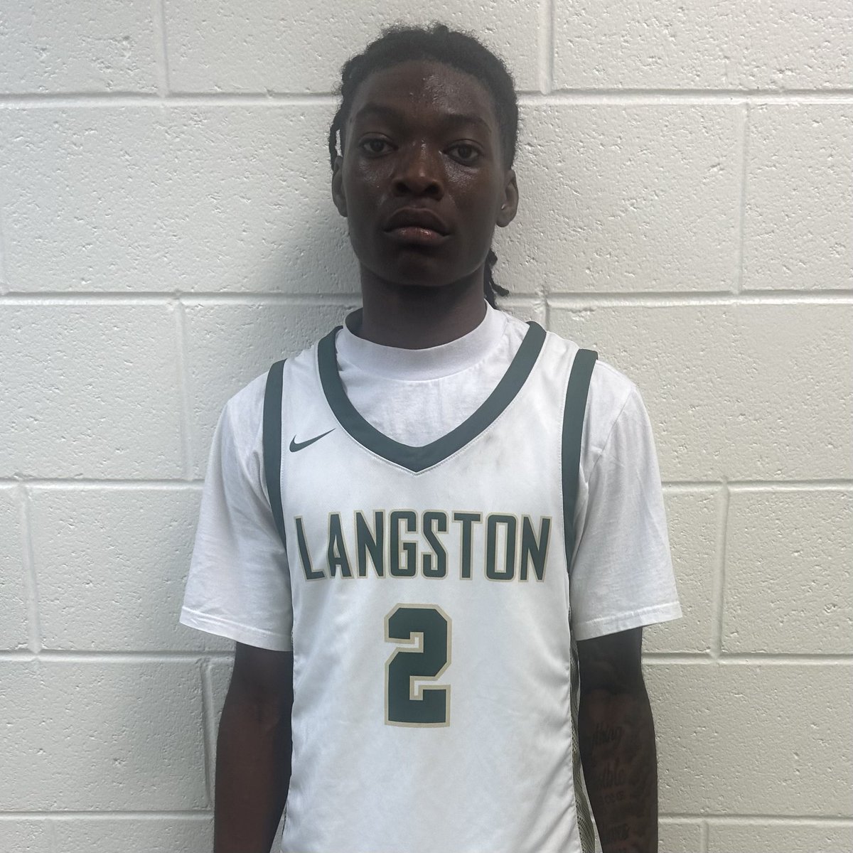 HoopSeen tweet media