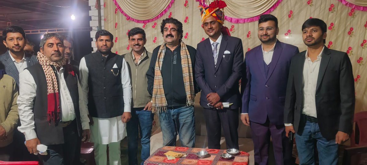 📍उदयपुर,करजू,तलावदा,महूडा बांसी, में विवाह समारोह में उपस्थित होकर शुभकामनाएं प्रेषित की।
<a href="/kharge/">Mallikarjun Kharge</a> 
<a href="/RahulGandhi/">Rahul Gandhi</a> 
<a href="/priyankagandhi/">Priyanka Gandhi Vadra</a> 
<a href="/kcvenugopalmp/">K C Venugopal</a>
<a href="/MukulWasnik/">Mukul Wasnik</a> 
<a href="/Sukhjinder_INC/">Sukhjinder Singh Randhawa</a> 
<a href="/ashokgehlot51/">Ashok Gehlot</a>
<a href="/SachinPilot/">Sachin Pilot</a> 
<a href="/GovindDotasra/">Govind Singh Dotasra</a> 
<a href="/TikaRamJullyINC/">Tika Ram Jully</a> 
<a href="/GaneshGINC/">Ganesh Ghogra</a>
<a href="/LalitTunwal/">Lalit Tunwal</a> 
<a href="/INCRajasthan/">Rajasthan PCC</a>