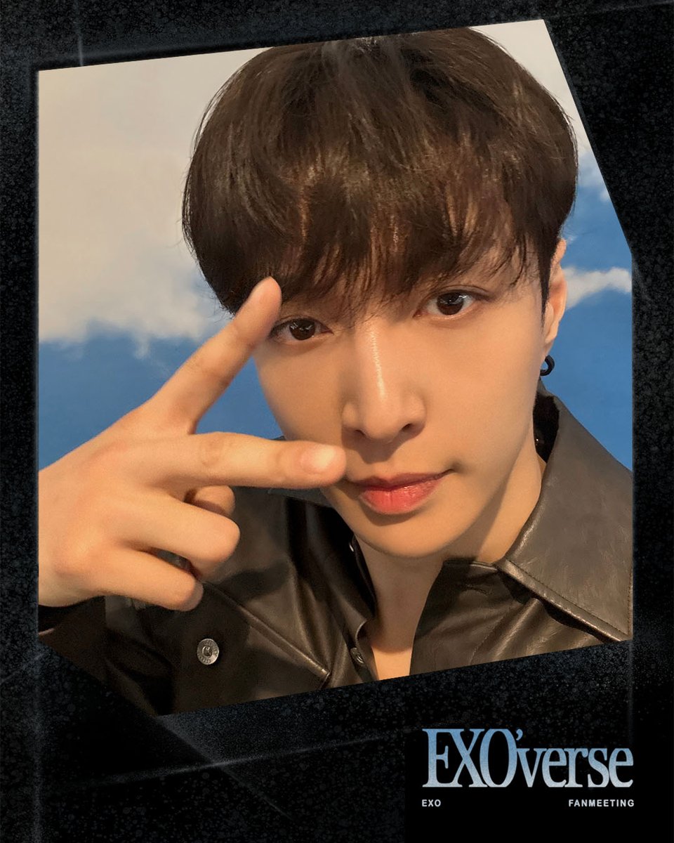 111225 - @weareoneEXO Update : EXO'verse #ZhangYixing #LayZhang