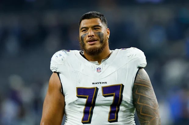 Tamponfaalele's tweet photo. Felt cute idk might just not block Sunday https://t.co/p4qB97JqWD