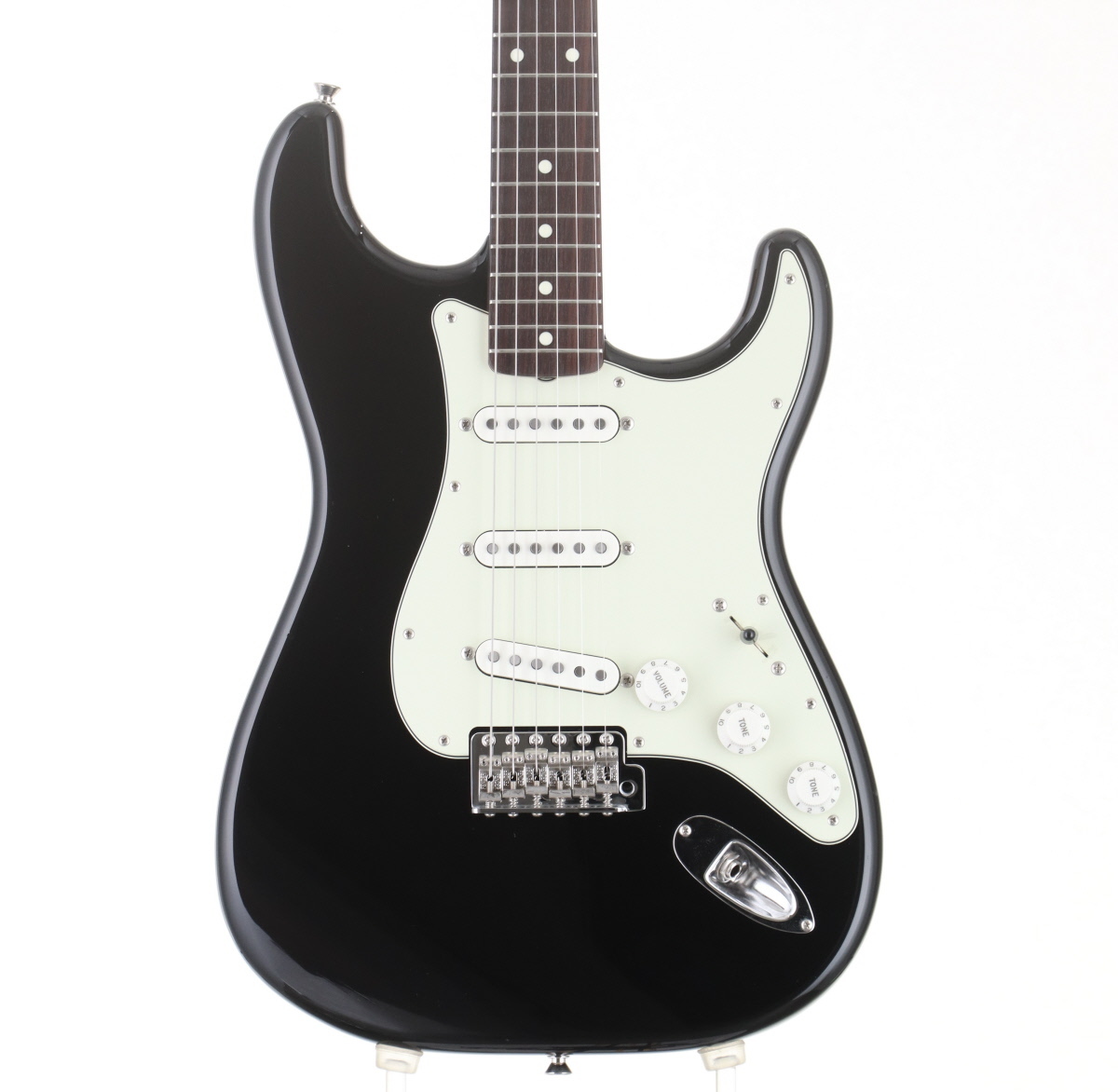 Fender ブラック ほとんど使われていません FenderのMIJ Noirシリーズについてどう思う？ : r/guitars